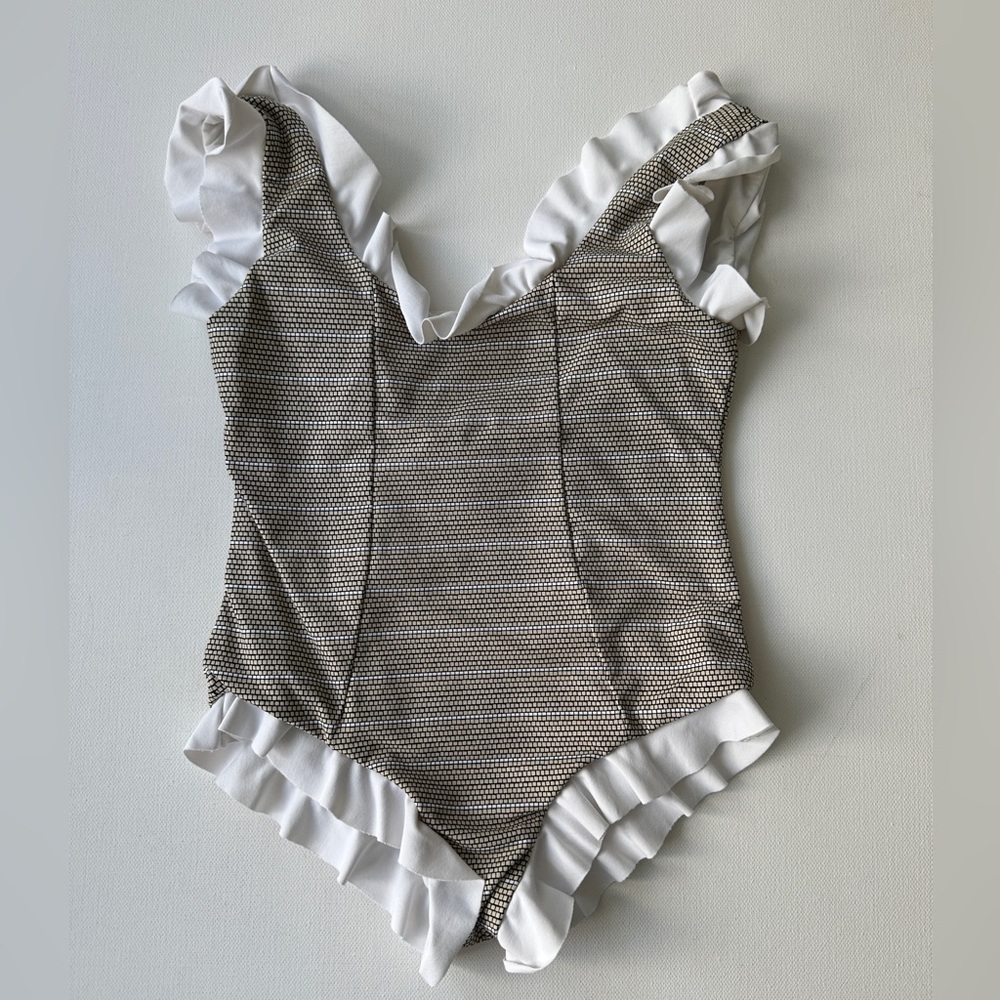 Marysia girl’s Elegant Black and White Ruffled Swimsuit.  Size 2T.